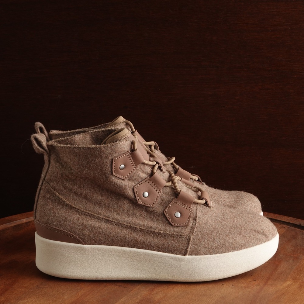 OTBT Boots WMS SZ 8M Brown Defend Wool Leather Wedge Outdoor Gorpcore Minimalist